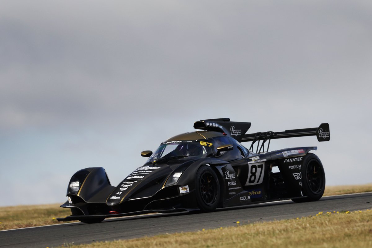 Praga Cup Round 5 Race 1 provisional results:

🥇Gordie Mutch and Jimmy Broadbent
🥈 Ed Bridle and Chris Bridle
🥉 Alex Connor and Correy Alleyne

📷 <a href="/JakobEbrey/">JEP</a> 

#PragaCup #PragaR1 #WinningInstinct #fanatec