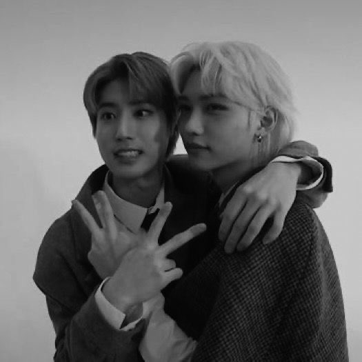 music.apple.com/fr/album/spark…