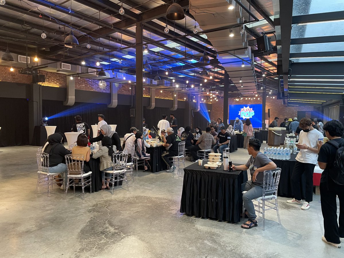 If you weren’t at <a href="/WeAre_POP/">#WeArePOP!</a> you’re not a kool kid ! 

@RoachPunks <a href="/tigerpunksmy/">TIGERPUNKS</a> @KonfederasiMY <a href="/imagishary/">Sha ❁</a> <a href="/SAJNFT/">MrSaj</a>