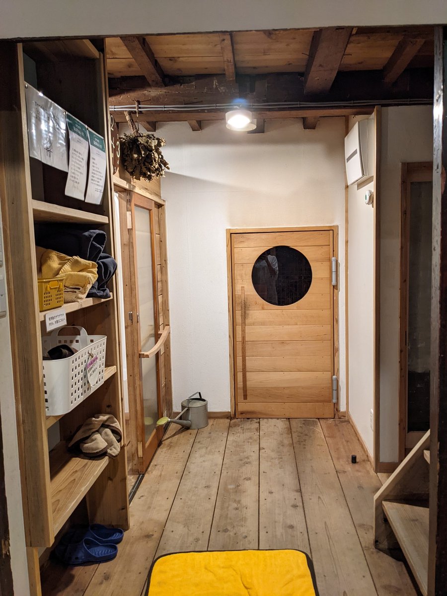 yukisuomianelma's tweet photo. 今回の来島も安定の蔵サウナに入れて幸せ🧖　
#hostelperch #佐渡 https://t.co/vTNDlHLCip