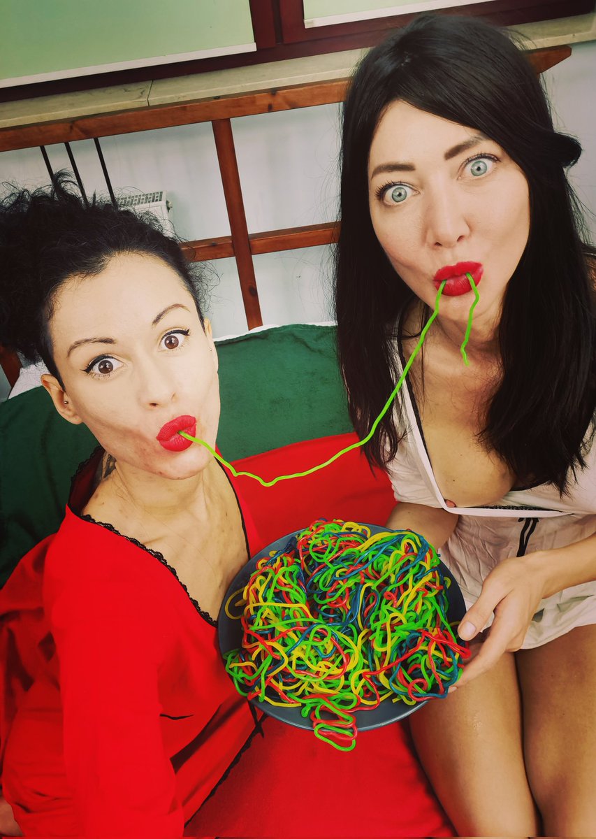 Joined favourite dish with @XxxHotkinkyjo a lovely jelly for @alexthornxxx
My dream was to join it. Was kinky and hot ♨️🔥😋. This dish I never tryed before 😜. 
#hotkinkyjo #stacybloom #alexthorn