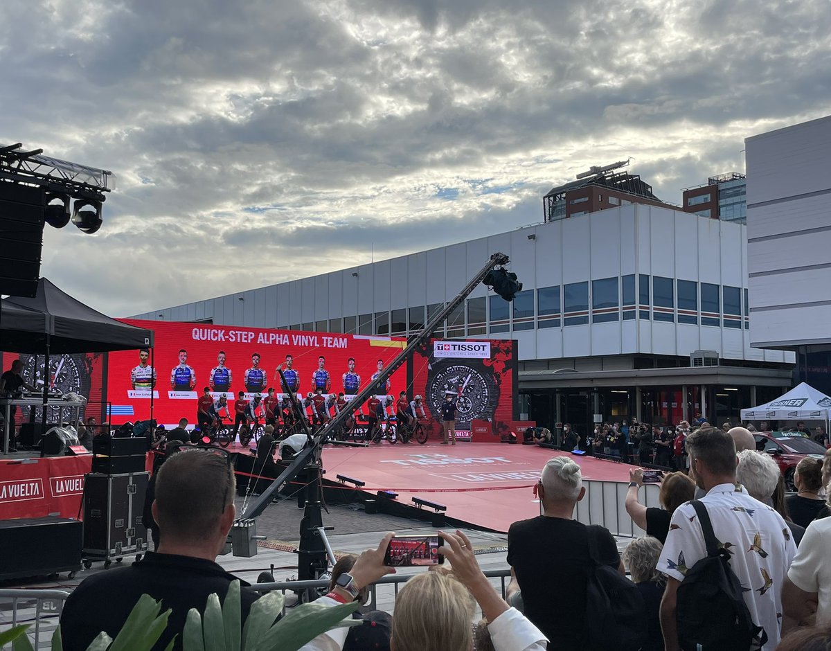 🚴‍♂️ <a href="/LaVueltaHolanda/">La Vuelta Holanda</a>

Trots op wat collega’s hebben neergezet! Meer over onze bijdrage: sportnext.nl/events/triple-…

#VamosHolanda