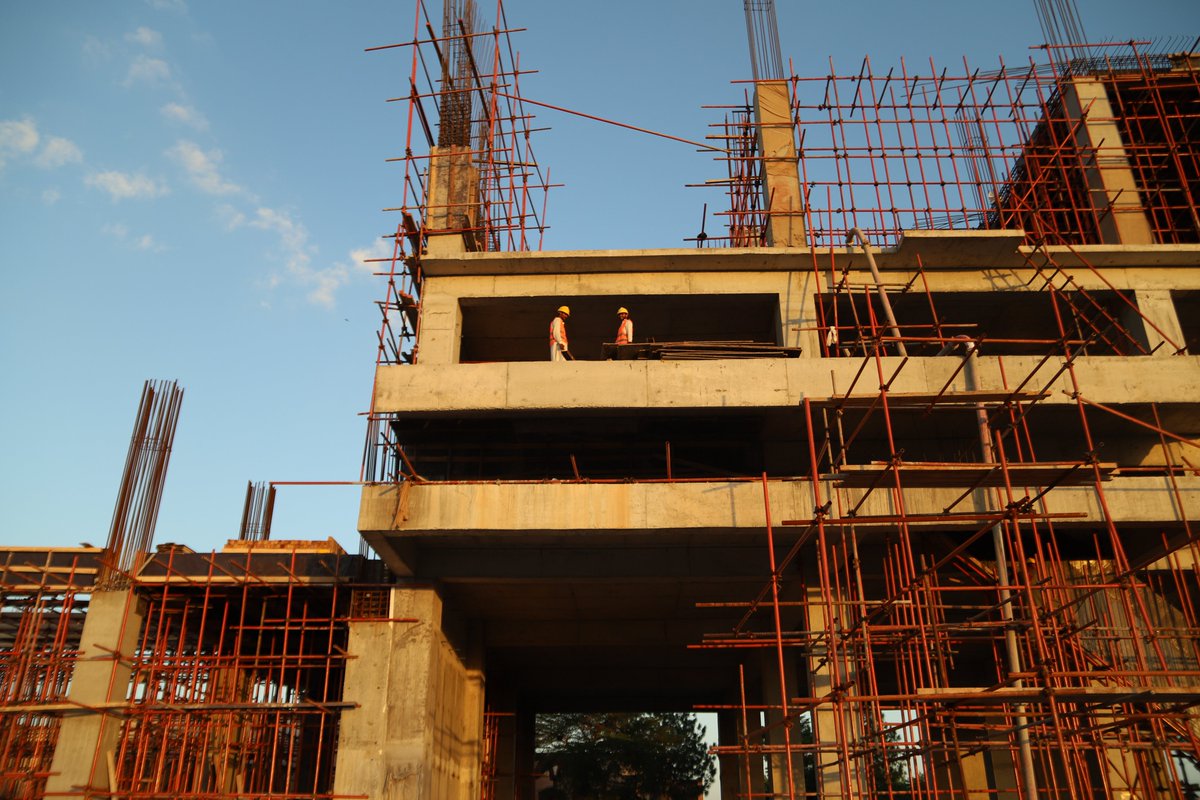 GravityLhr's tweet photo. Our TGC construction team is working 24/7 through this summer heat!

Site office: Near Marhaba Mahal, East Canal Road, Faisalabad. 
Lahore: 36 CCA, DD-Block, DHA Phase 4, Lahore.

Contact us: 
041 111 404040 / 042 111 404040 
0300 0500697 / 0300 0500698 
 
https://t.co/Jb6Q9gE95Q https://t.co/vHXSh08k5e