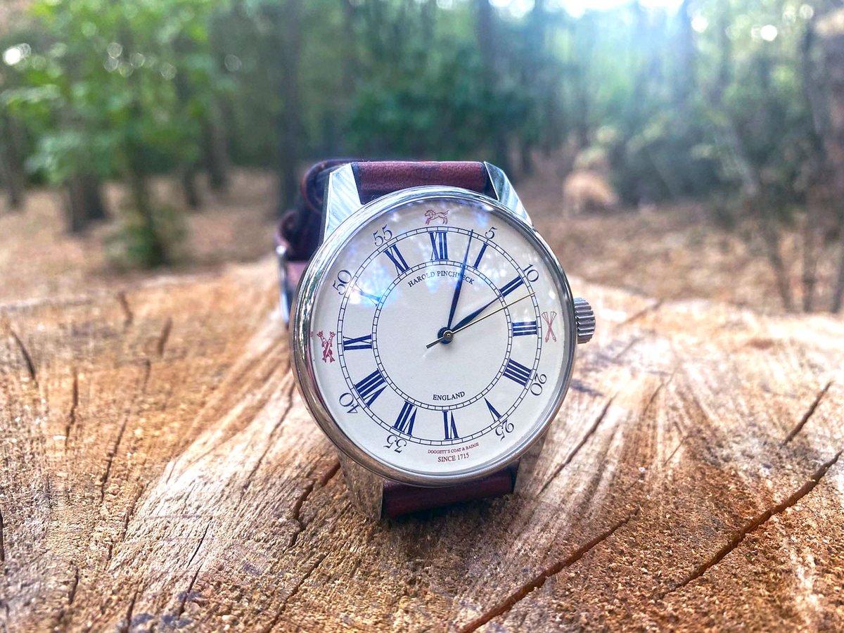Pinchbeck In the Park: The Lambeth Reach enjoying nature.😊
#watches #watchesofinstagram #watchenthusiast #watchcollector #watchbrand #luxurywatches #watchworld #haroldpinchbeck #menswatches #englishwatches #automaticwatches #microbrand #watchdesign #lincoln  #nature