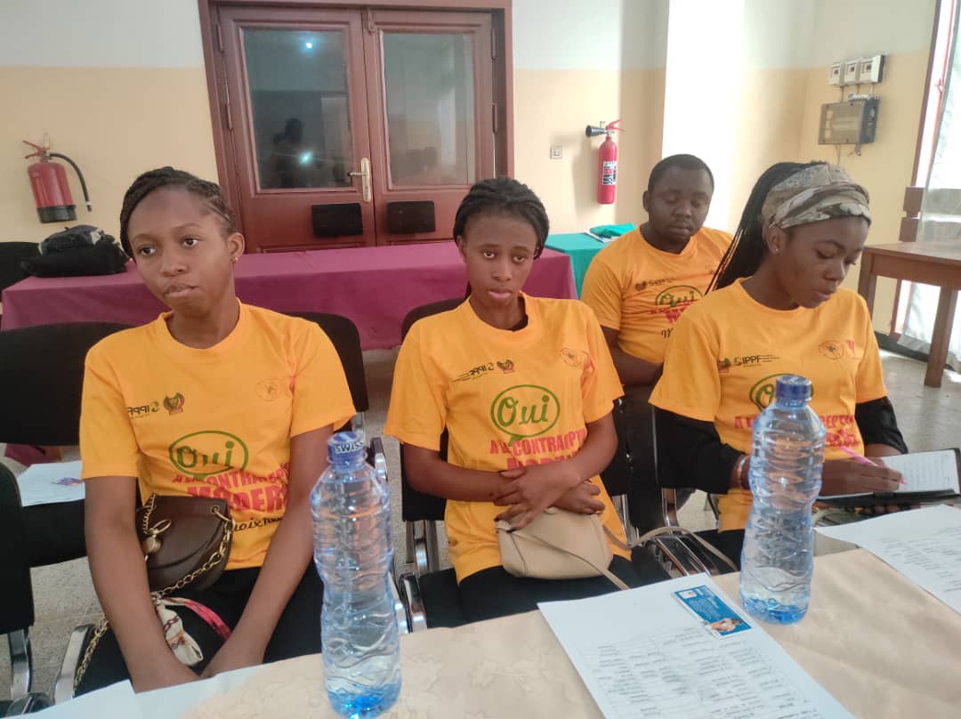 MajRDCongo's tweet photo. HappeningNow : Début de lancement des activistes par la conférence de mentorship. 
Suivez nous en direct sur la page Facebook "Abef-nd"
C'est simple :
1. Connectez-vous sur Facebook
2. Recherchez la page de l'ABEF-ND
Dé là vous verrez le direct https://t.co/89y3sbbzz5