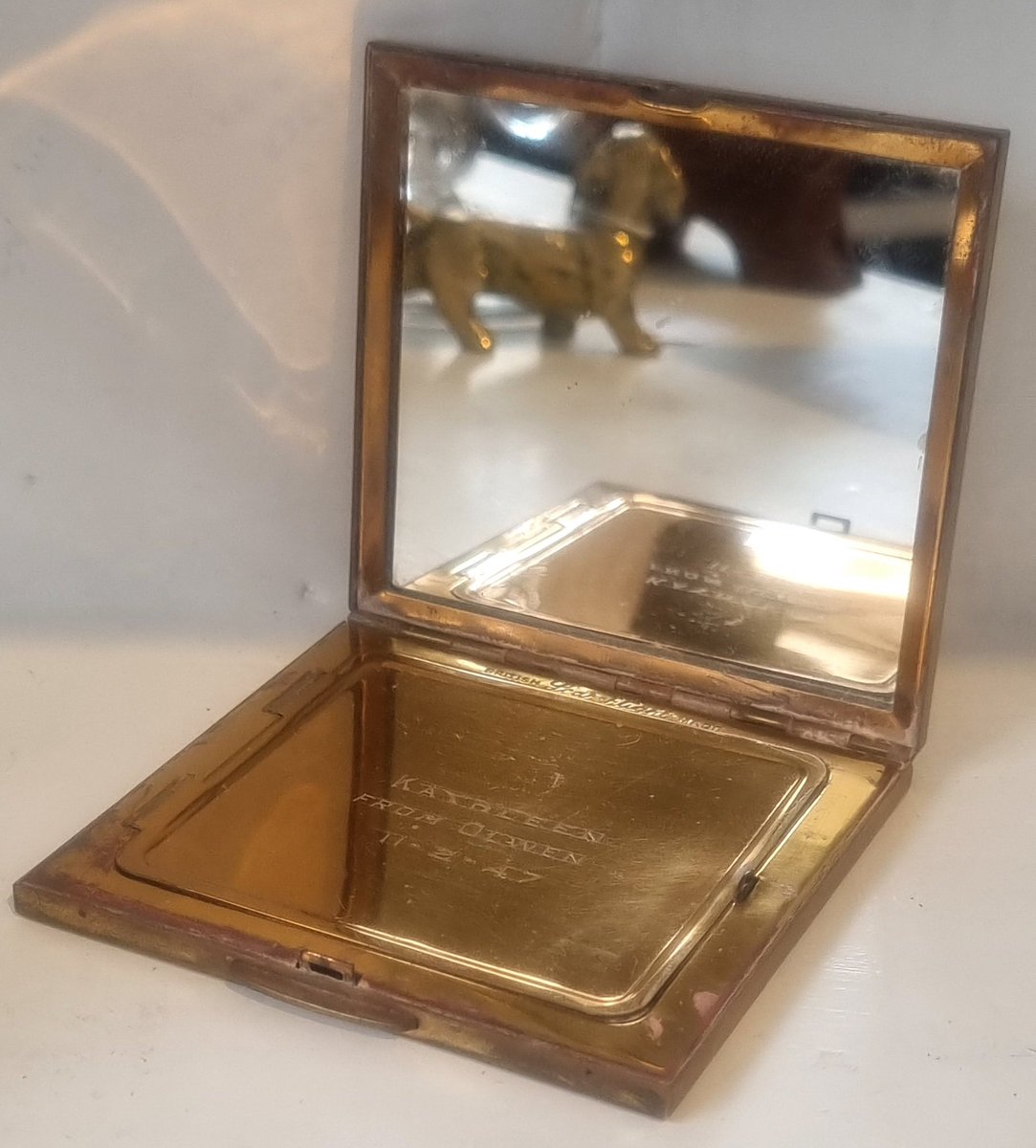 Mirror mirror on the wall,  sod that get down to Vintage magpie in Uppingham they have 50% off everything until 27th August or 25% online. Hurry hurry vintagemagpie.store use SUMMER25 we ship worldwide #MHHSBD #vintageshop #vintage #Sales