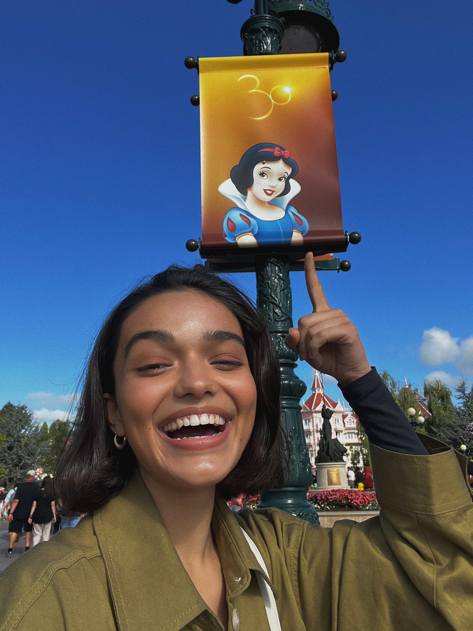 rachel zegler (she/her/hers) on Twitter "it doesn’t ever get old 🥹🥹🥹