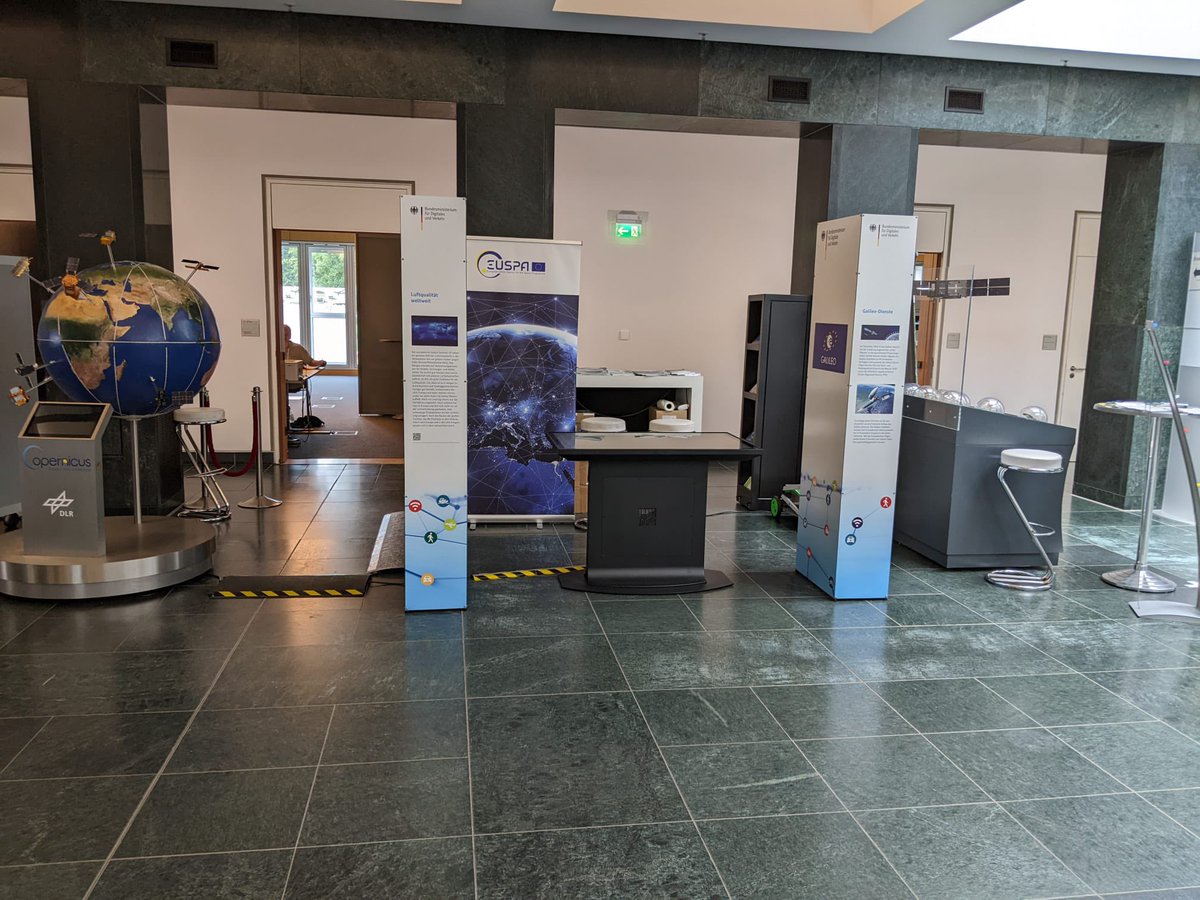 Wer es “genau” wissen will… kommt zum BMDV😎 Am Tag der Offenen Tür der Bundesregierung #tdot22 stellen wir @bmdv <a href="/DLR_de/">DLR_de</a> <a href="/EU4Space/">🇪🇺 EUSPA - EU Agency for the Space Programme</a> die  beiden Flaggschiffe der EU vor: GALILEO, unser europäisches Satellitennavigationssystem und unser Star ⭐️ der EO-Programme <a href="/CopernicusEU/">Copernicus EU</a>.
