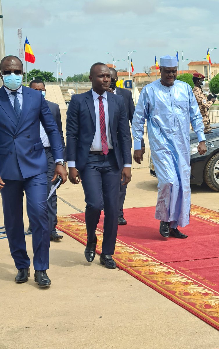 AUC_MoussaFaki tweet picture