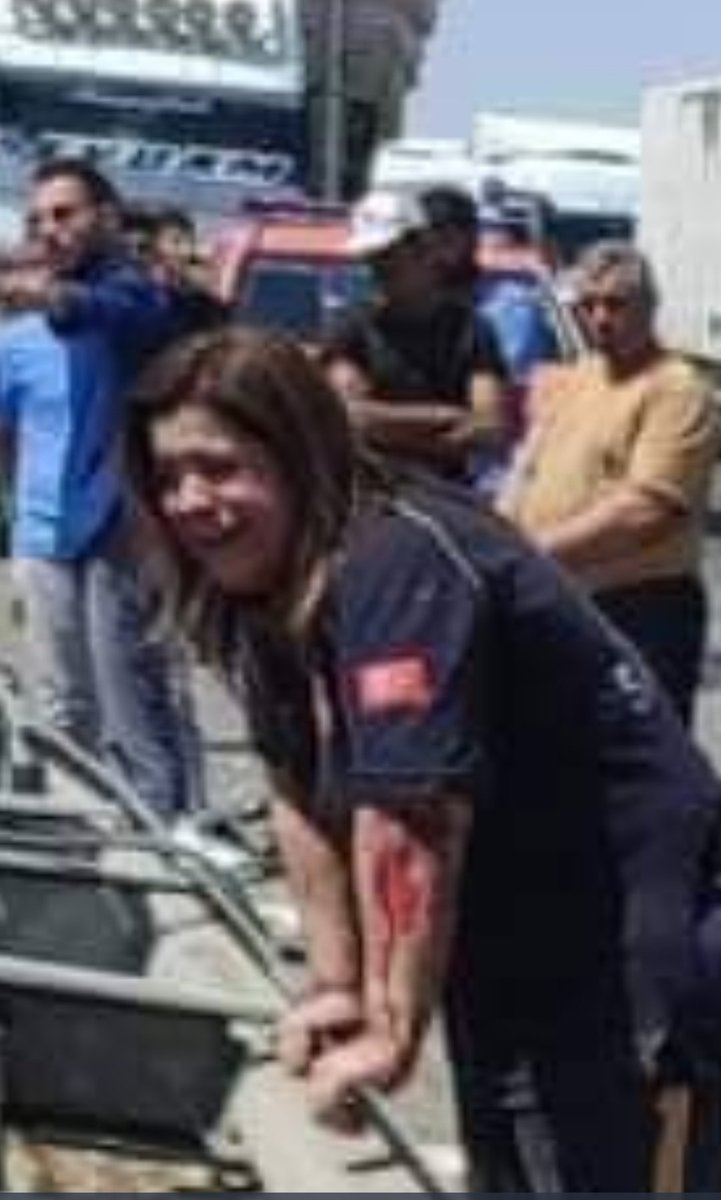 Çaresizlik nedir bilir misiniz... canından Can gidiyor ve en iyi yaptığın işte meslektaşların görev şehidi oluyor vefat eden 4 sağlıkçımiz var allah rahmet eylesin #Gaziantep