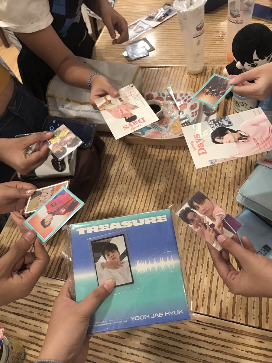 jshycrt's tweet photo. had a great time with my newly found teume friends !! KAJJA TEAM MASHIDAM CUTIE

thank you, 
@723Hertz_JH 
@042ASAHI
@H4gsNationEvent
@treasurephcebu

 w/, 
@GIEYANG6 @erichracho @sheep_lei

#HIGHSCHOOLFUN
#TREASURE #트레저 
#윤재혁 #YOONJAEHYUK 
#아사히 #ASAHI 
@treasuremembers https://t.co/r71e5oZgn8