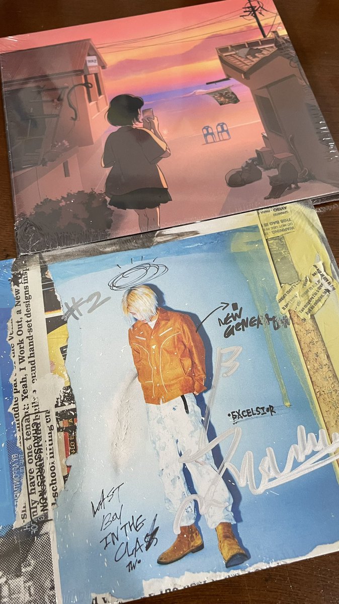 forjaemle's tweet photo. #kyungsold !! thank u sm @Kyungsells for the very smoooooth transaction !! finally found a go-to-shop for my khh album collection 😁🧡 https://t.co/zyhaEy31Af