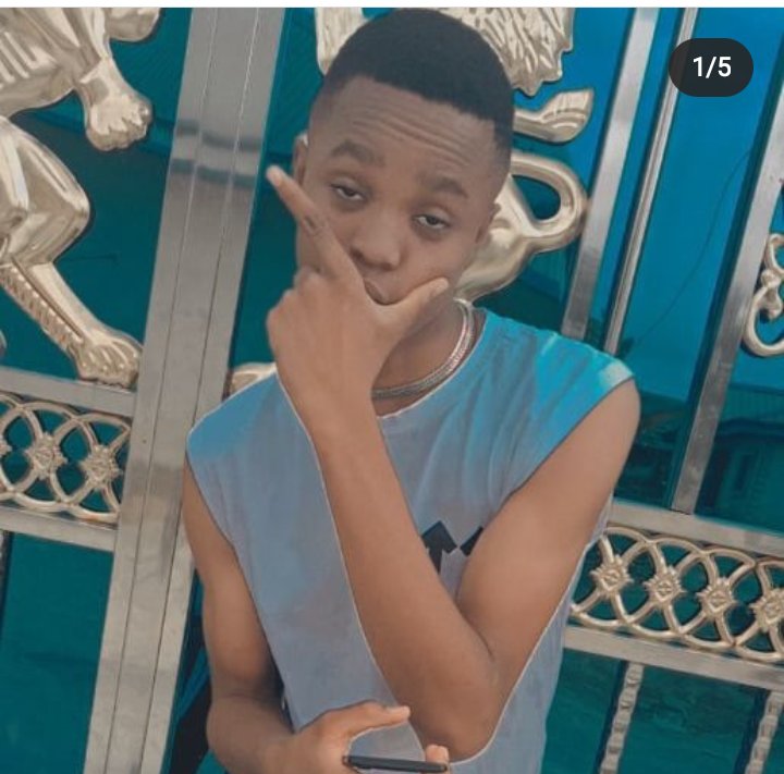 Elohor wizzy tweet media