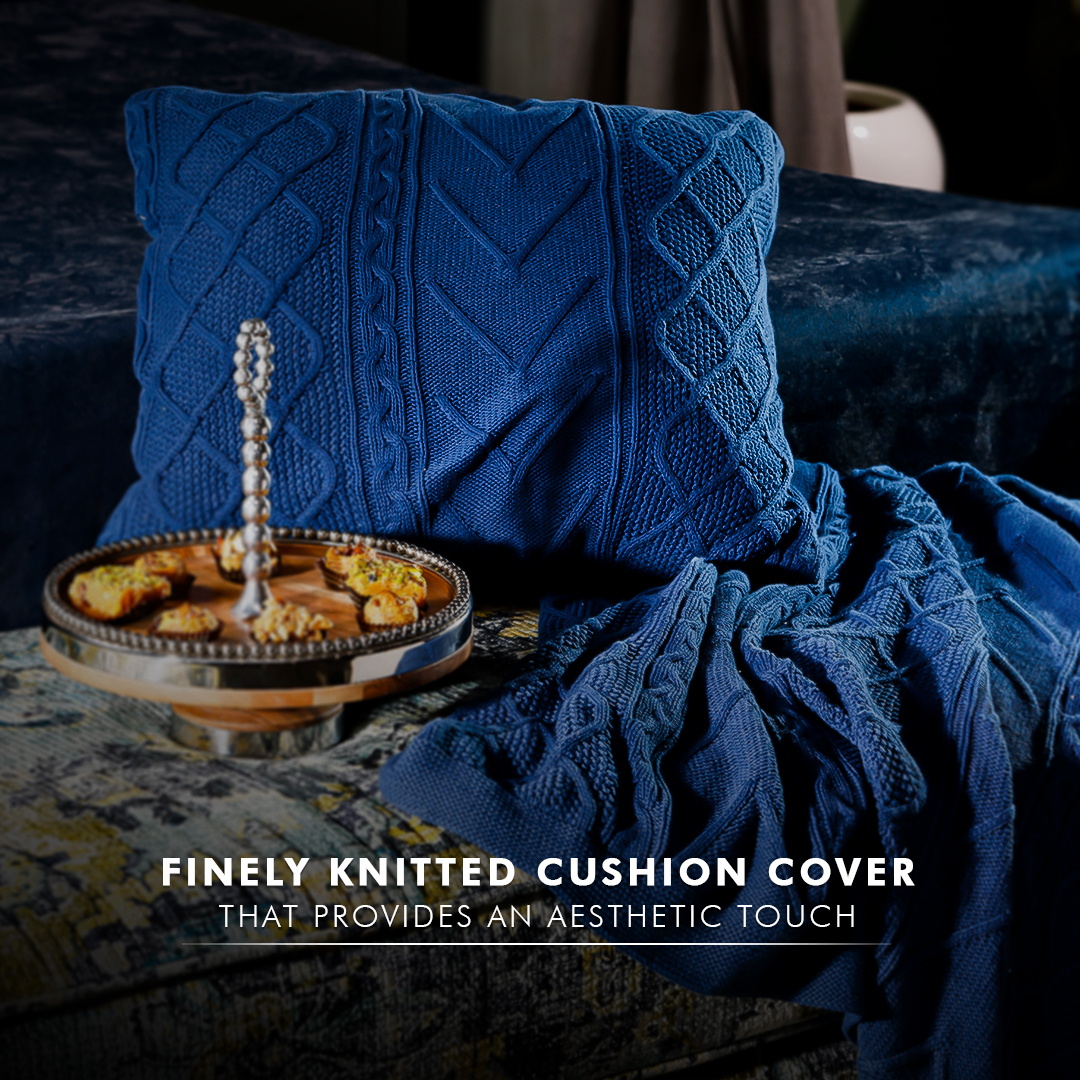 _Izzhaar's tweet image. How about spending some leisure time at home this weekend? ❤️
Grab these handknitted, super soft, and high-quality cushions and throw set to quickly enhance the degree of comfort and coziness at your home! ❤️
.
.
#izzhaar #amanat #cushions #throws #handknitted #handcraft #cushion