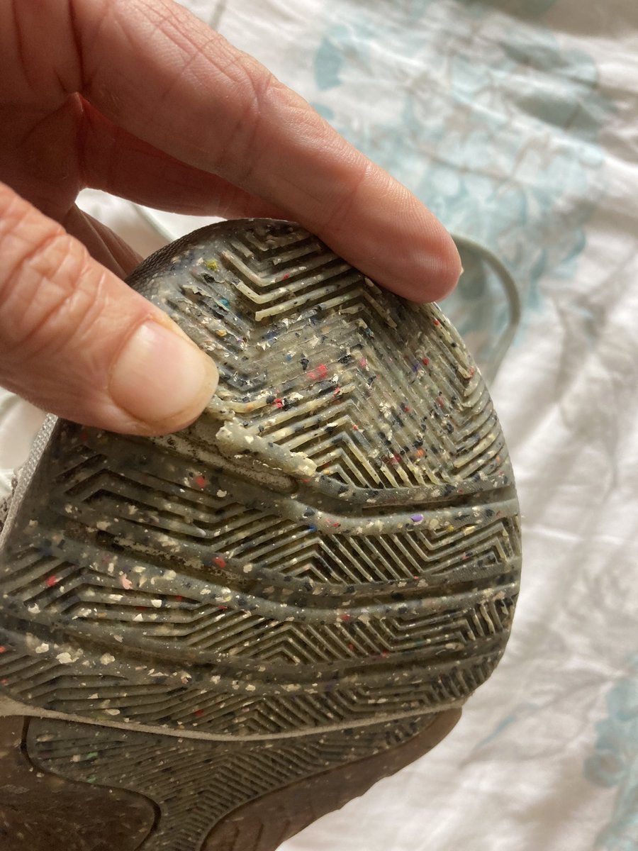 Vicky Warren tweet media