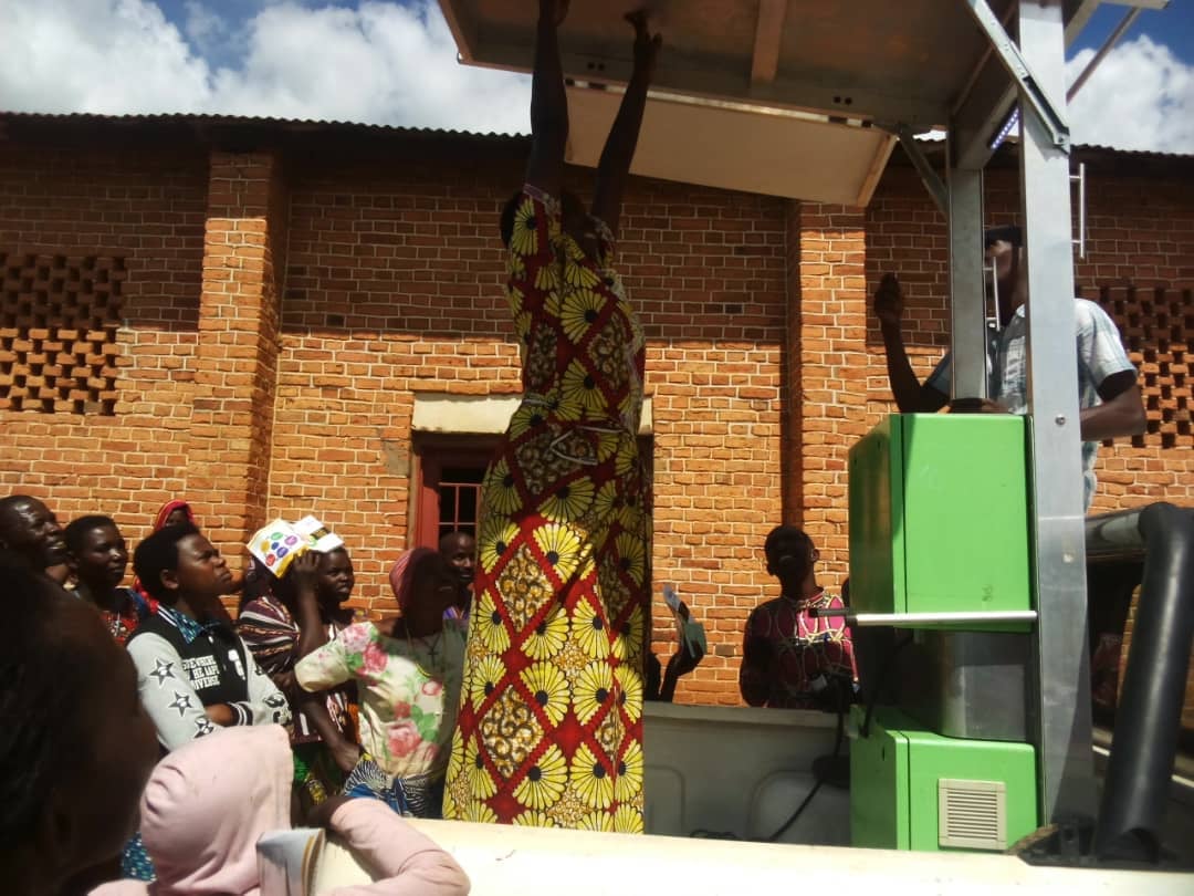 AREDRwanda's tweet photo. At ARED, community education is critical; 
How a Small Act of Kindness Can Have a Big Impact on a Community
One good deed can have a huge impact on the lives of others and have a global ripple effect.

https://t.co/go0dCxumEn

#worldhumanitarianday https://t.co/w1KAqzYHhX