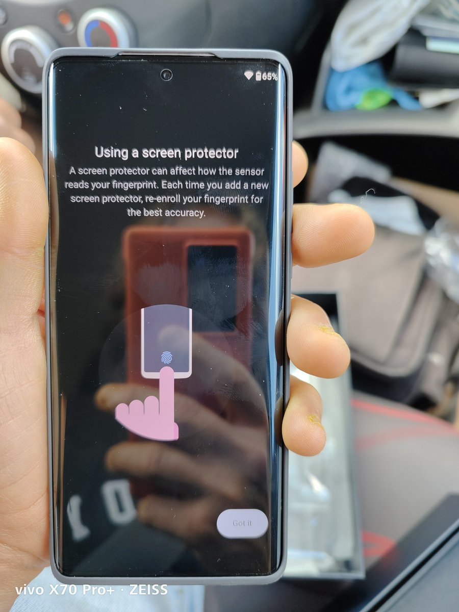 fabrizio_degni's tweet photo. The Motorola X30 Pro is on my hands!!! 1️⃣😬
#motorola #x30pro #hires #tech #technology #android #cool #Smartphones #camera #love #trend https://t.co/SaRwEDHuCt