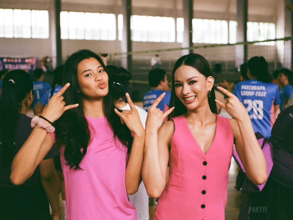 justyingg's tweet photo. แอนนาเสือ เฟิร์น PINKVENOM Blackpink แล้วนะ 🤘🏽🤘🏽น่ารักมาก🖤💗
#แอนนาเสือ #AnnaTheThaiger #annatiger #missuniverse #MUT22 #missuniversethailand #missuniverse2022 #pinkvenom #blackpink #lalisa #lisa #jennie #jisoo #rosé https://t.co/uNddH9DHui