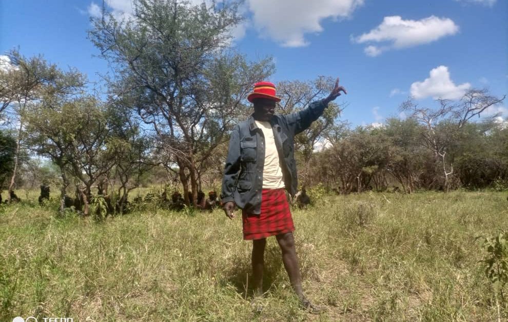 PEACEIII_'s tweet photo. Peace dialogue between Matheniko, Jie, and Turkana at Kobebe witnessed by the Moroto administration. https://t.co/sD5sgtCUur