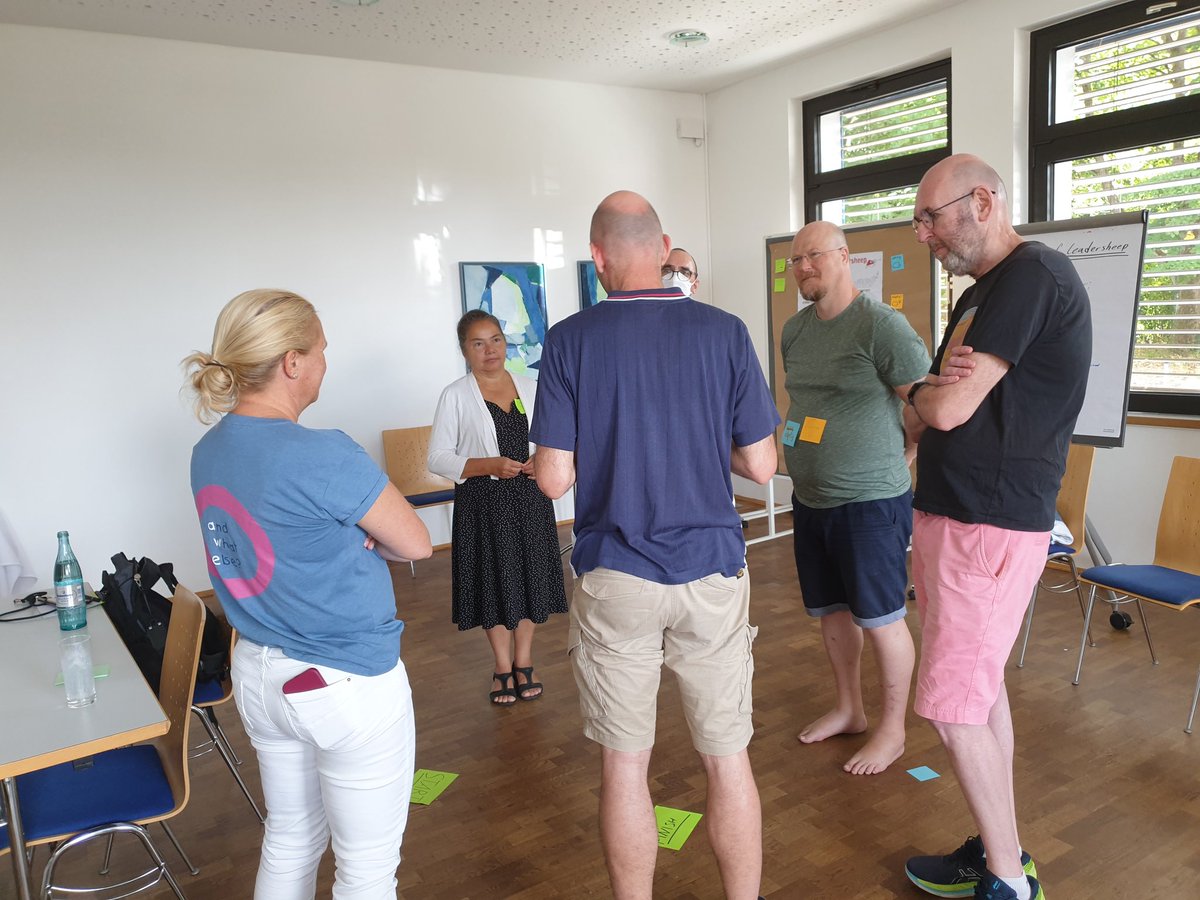 agilemeth's tweet photo. Playtesting and refining our "Acts of #Leadersheep" Game (v0.2b) at #p4a22.

We meet in a circle and encourage clear steps. To stand up and share your story. And to give thank-you-medal-post-its 🏅 which look really awesome 👍

Thanks to @AnjaStiedl for facilitating with me! 🙏💚 https://t.co/tlqcoxR92t