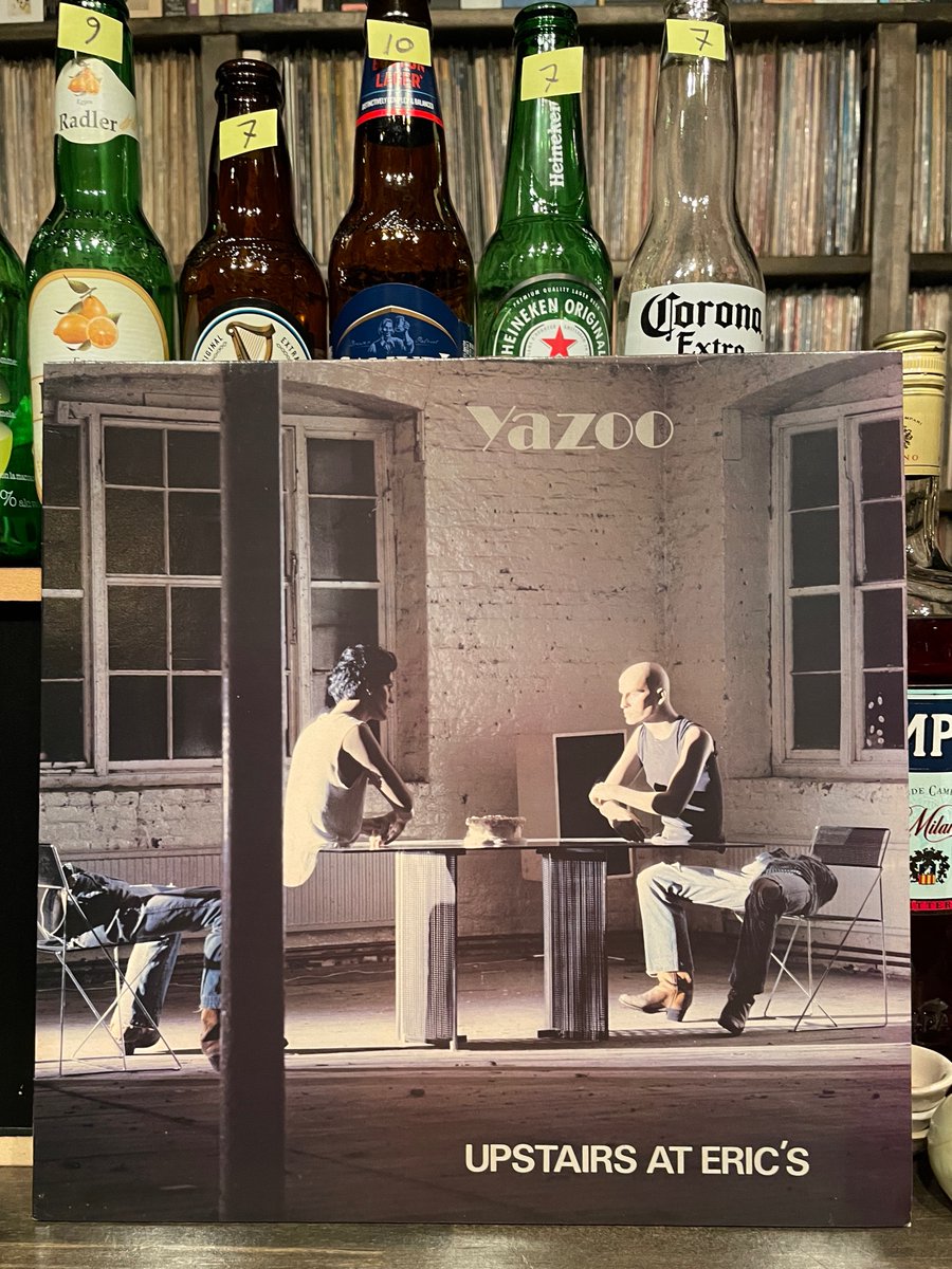 MILEHIGHCLUB202's tweet photo. ほなLPいこか
Yazoo / UPSTAIRS AT ERIC’S [20Aug1982  Mute --- STUMM 7]　　　
#yazoo #UpstairsAtErics #Goodbye70s #VinceClarke #AlisonMoyet #EricRadcliffe #DanielMiller #DepecheMode #vinylbar #レコードバー #recordbar #mhc20082022
https://t.co/18jxnuT0wr https://t.co/bypEfaK2t4