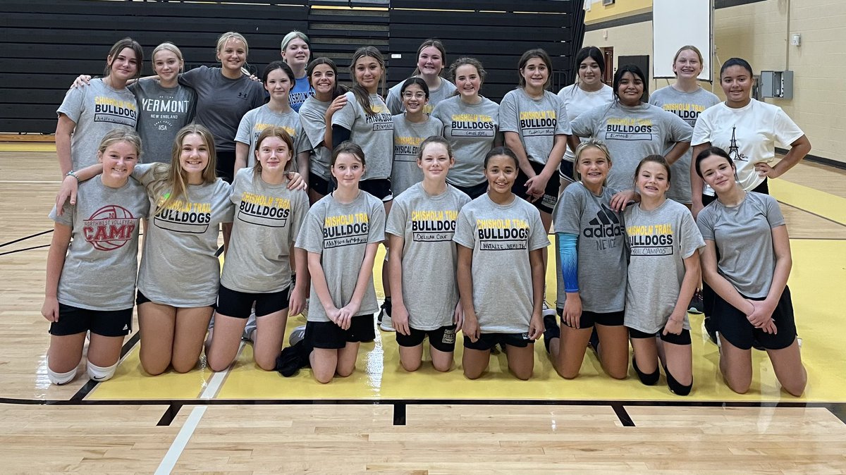 Way to go 7th grade girls!! Meet your 2022 volleyball team!! <a href="/CTMSBulldogs/">Chisholm Trail Middle School</a> <a href="/TxnVB/">Northwest Volleyball</a> #heartofachampion