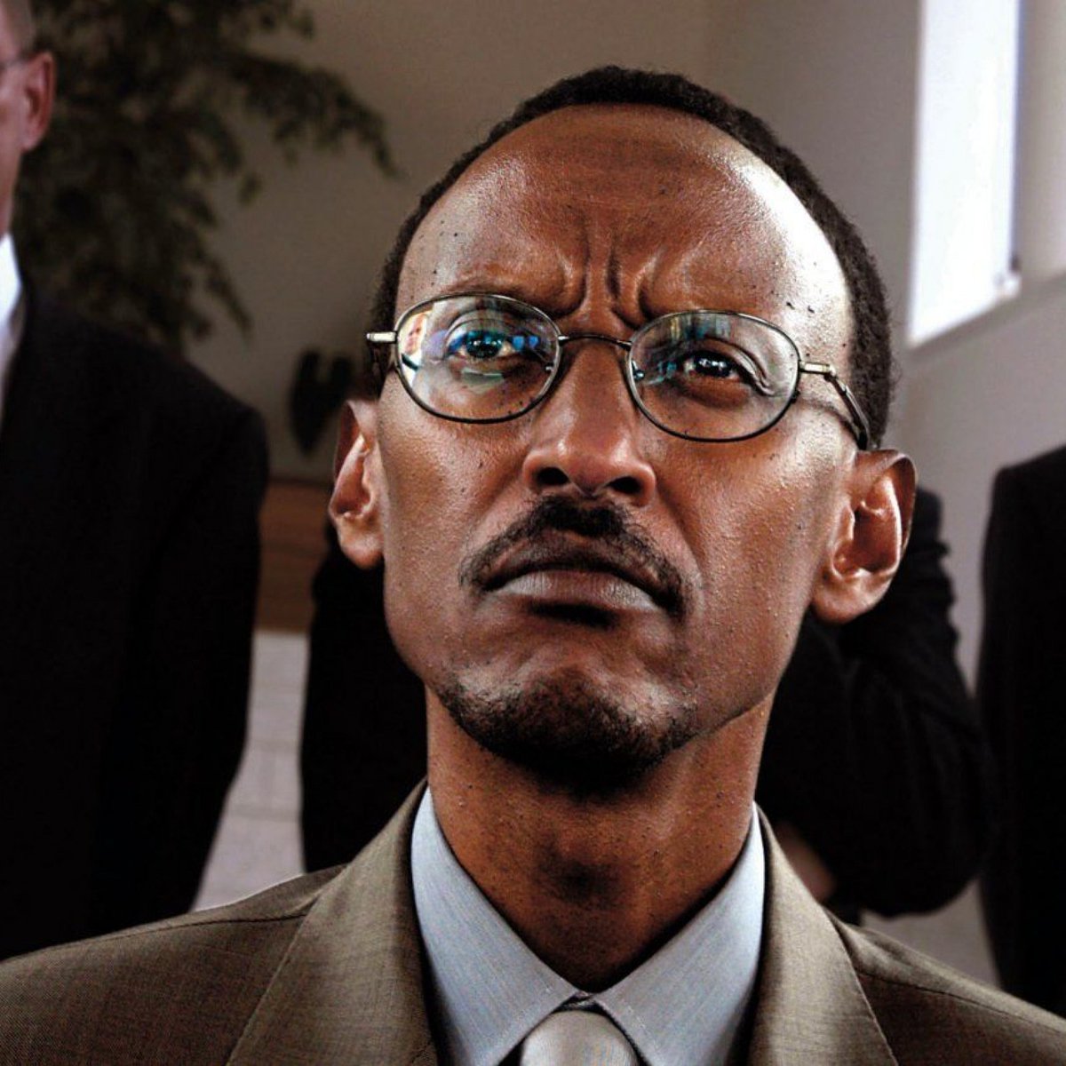 He planned the genocide,killed people,successfully accused others for it, tortured them and jailed them for it.The world believed him. Soon he crossed into Congo 🇨🇩 to do the same,he tried to manipulate people as he did earlier and now the world is failing to believe him.