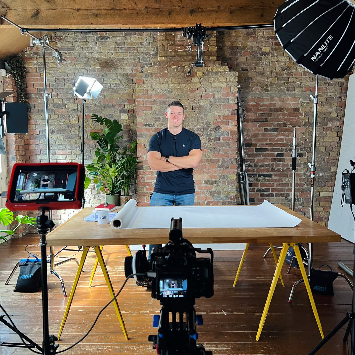 Fred_Mills's tweet photo. Great shoot for @TheB1M. We’re trying something very ambitious, in a completely different style here — and the team put a ridiculous amount of work into pulling it all off. Can’t wait for this to drop next month 🙌 #construction #architecture #YouTube https://t.co/Y6ZyiDrlFO