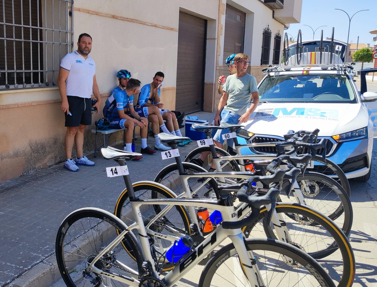 Gran carrera, trabajo en equipo <a href="/EscribanoTeam/">Escribano Sports Team</a>, tercer puesto de <a href="/Arturo_Cantera/">Arturo Cantera</a>  #membrilla #trofeoDesposorios