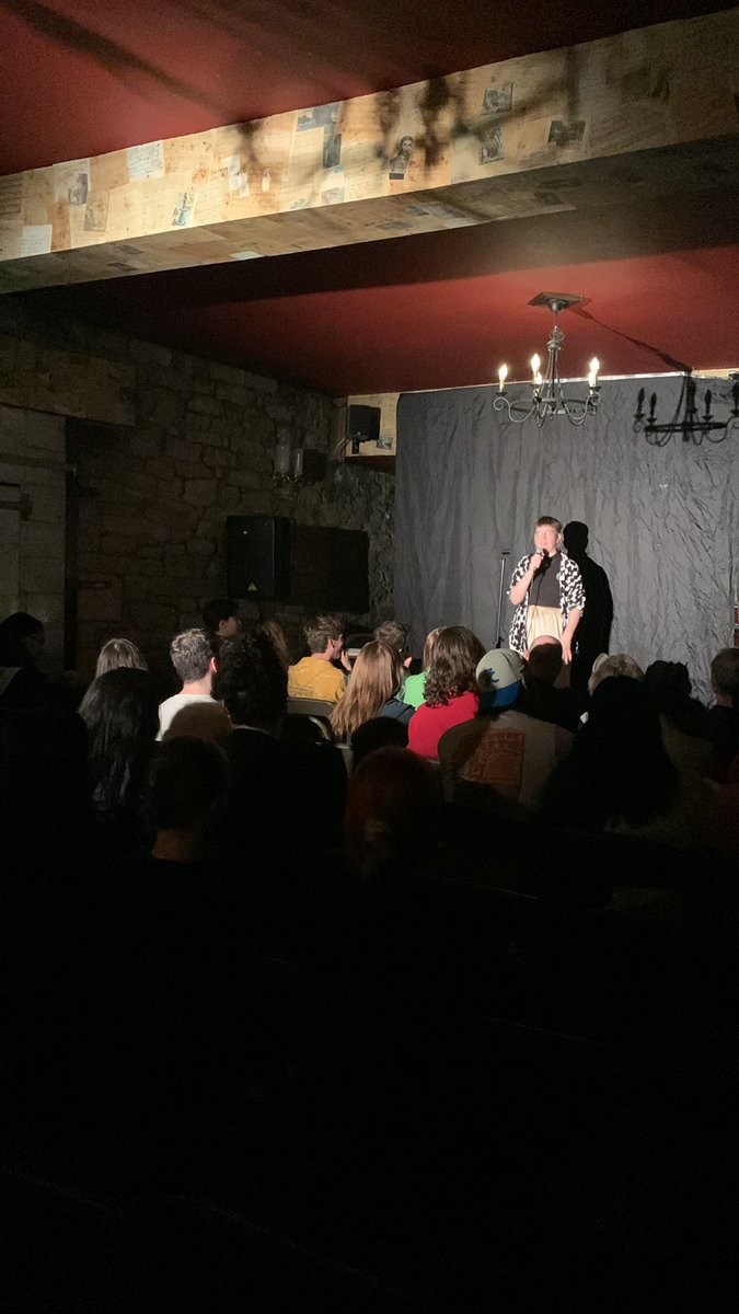 BFootnotes's tweet image. A strong turn out for this morning’s show! 👏Many people have ventured just up the stairs to see some of the hottest student stand ups at the Fringe! 😎Missed it today? Come and see it tomorrow with 2 for 1 tickets with The Scotsman! @Justthetonic #EdFringe22 #edfringe #comedy