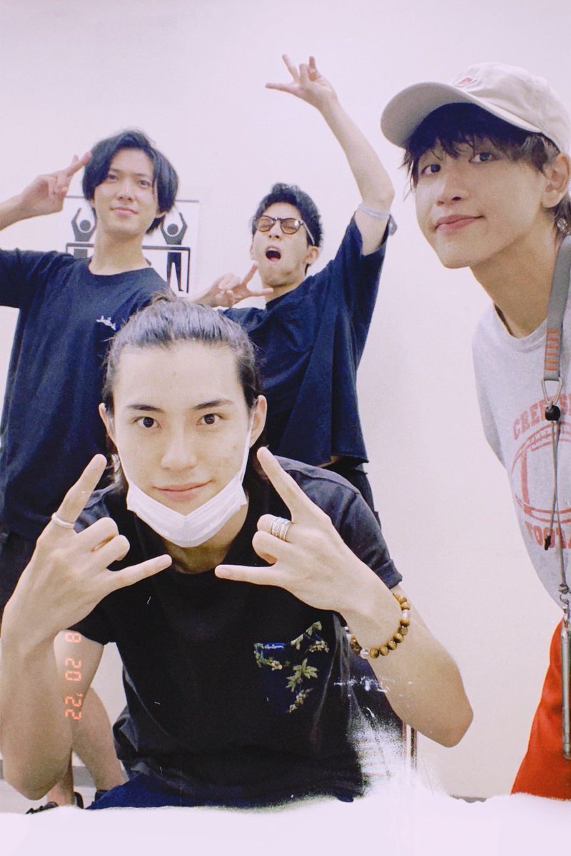 takuwithyou's tweet photo. 東京公演ありがとうございましたどっこいしょー！
感動のフィナーレでしたねぇ！
絶対東京にまた来るからね！
次は9/17ファイナル札幌カナモトホール！
再集合だぁ！
皆さん本当にありがとうございます😭
#NORD東京

🔮安保占い🔮

ラッキーアイテムは、芋けんぴ https://t.co/VLxoRVBCWA