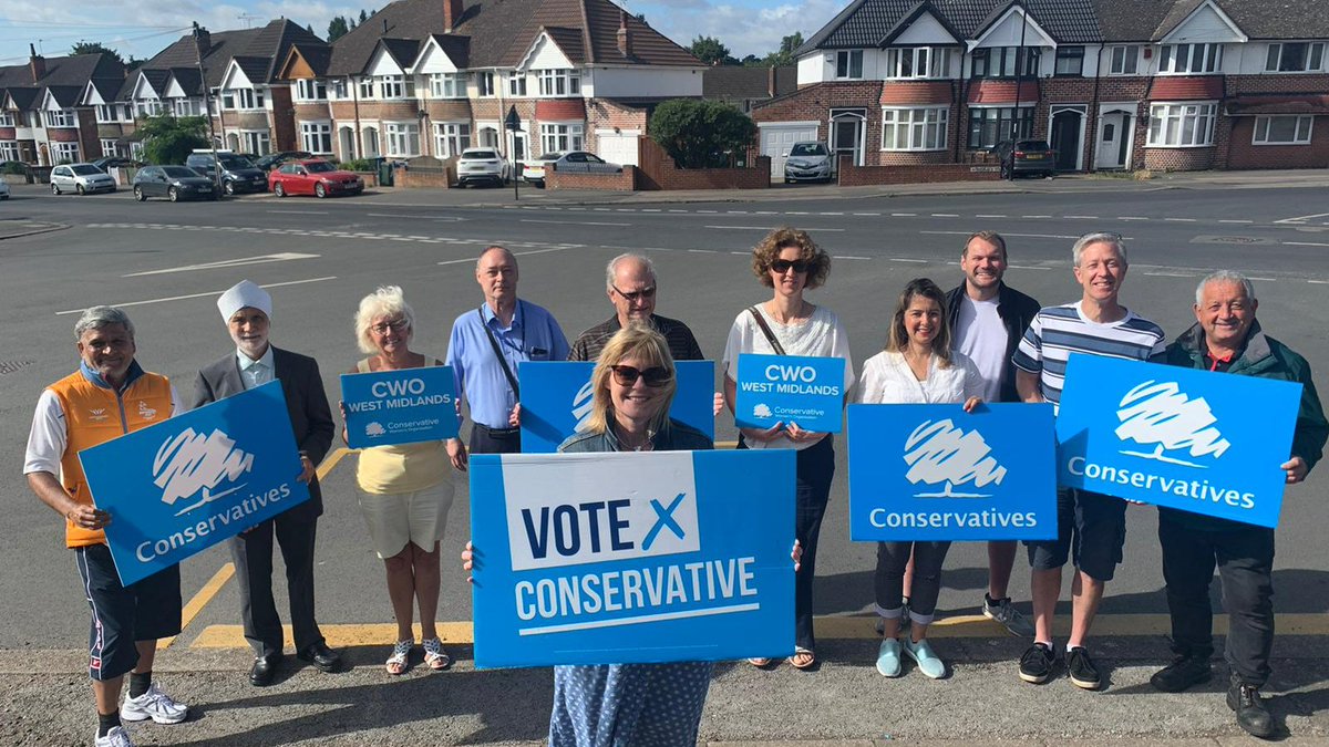 A great morning to be out campaigning in #SherbourneWard for the by-election & positive feedback speaking to the residents in the ward. 
#ConGain #VoteConservative @CWOWomen
