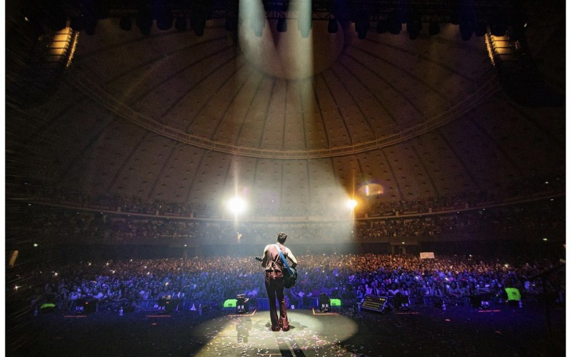 portugasdoluan's tweet photo. ainda sobre o show de ontem; https://t.co/iVrPbVs84m