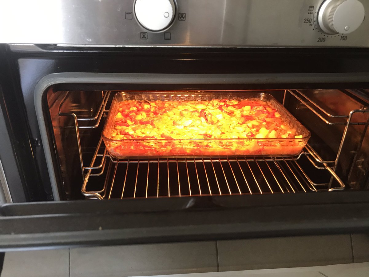 Hamarat çocuk 😁😁