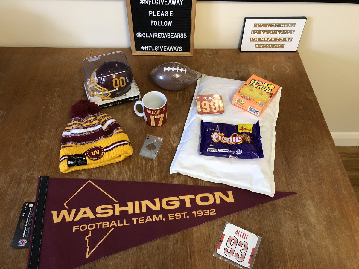 clairedabear85's tweet photo. We’re doing Mystery #SIGNED jersey #NFLGIVEAWAY For a chance to #win this #prize lots packed full of #SWAG you MUST b following BOTH @clairedabear85 &amp; @PickSixApparel &amp; RT this link. This #Giveaway will run till the 26/8 &amp; is open 2 ALL #NFL fans globally #NFLTwitter #HTTC #HTTR https://t.co/VsZ0ozFAja
