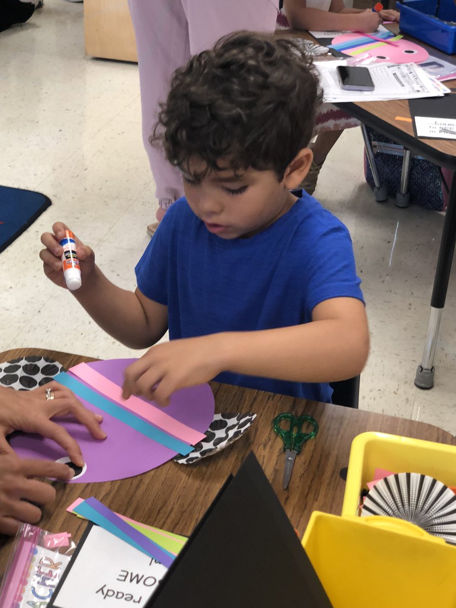 HutchPrincipal's tweet photo. Welcomed the Class of 2035 to Fernway. Can’t wait to watch them grow and learn. https://t.co/iLatiEGFjz