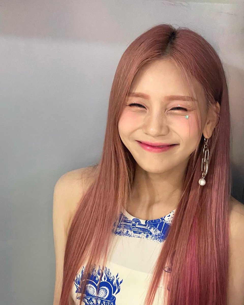 김예원 tweet media