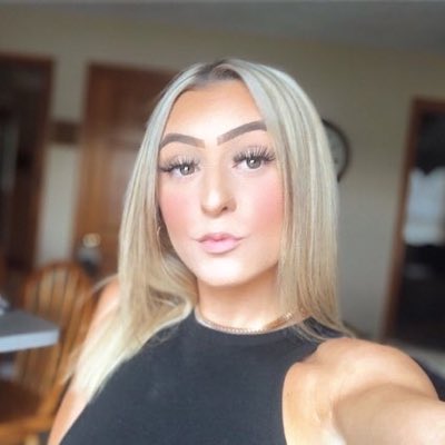 MeredithCastr19's tweet photo. #NewProfilePic https://t.co/0Y8sHTDXe0