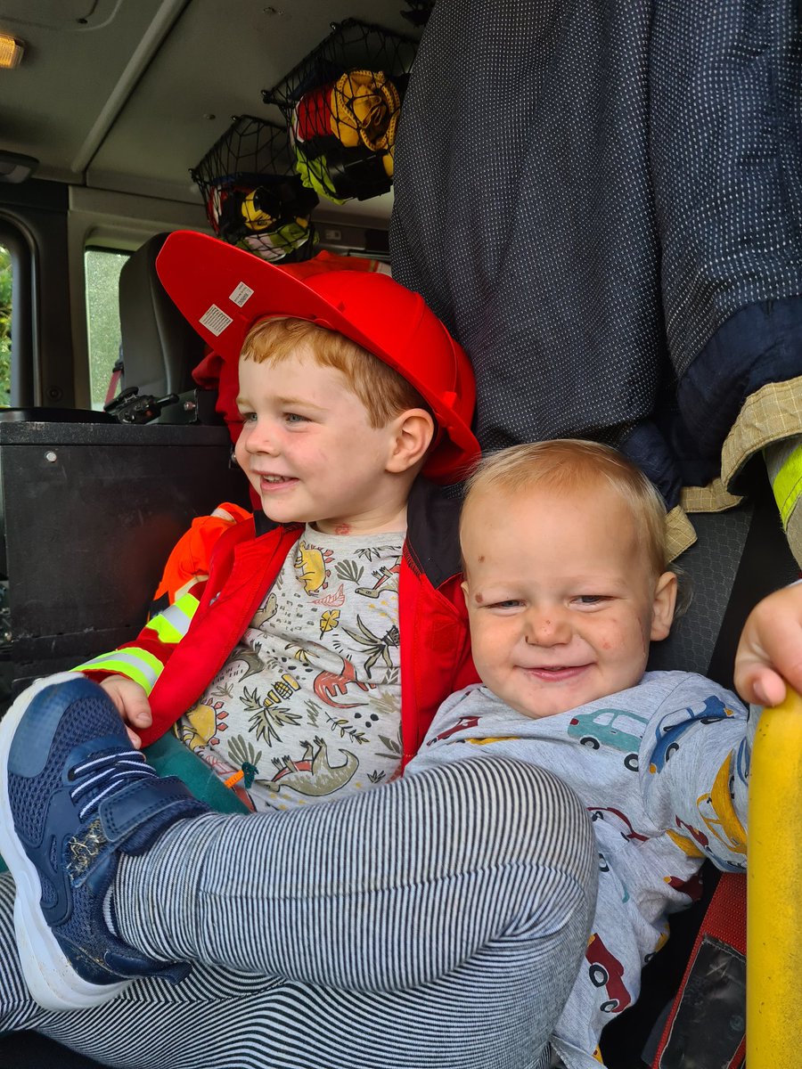 AndyPicken28's tweet photo. Daddy's morning - can't beat an open firestation &amp; trucks for these boys #nextlevelexcitement #SaturdayMorning Edlington #doncasterisgreat thanks @SYFR &amp; stallholders there @YorkshireAirAmb etc.Both asleep on way back from energy expended! Good to see these community days back on https://t.co/dB9FviLJdb