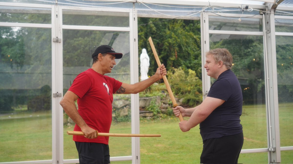 K_MACLEOD_1's tweet photo. THERE CAN BE ONLY ONE - THE HIGHLANDER
Actor @adrianpaul1 Duncan MacLeod of the Clan MacLeod, trained me Khristopher MacLeod of the Clan MacLeod lol to Sword Fight
Adrian Paul's a Wonderful Gentleman & Great Teacher #SwordXP
#Highlander #TheHighlander Best wishes from #Blackpool https://t.co/pbpaOoSc3Q