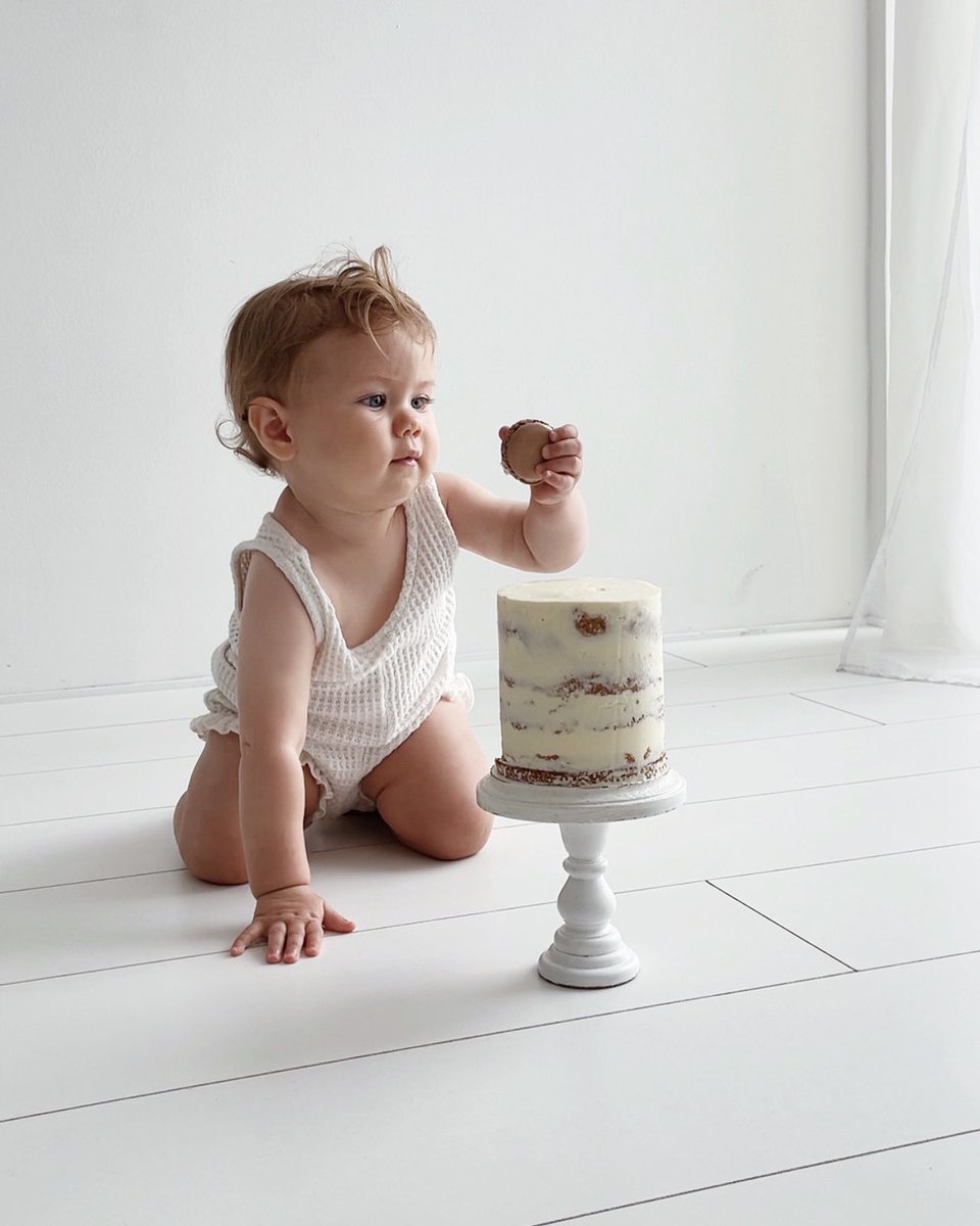 in eno leto je kar naenkrat naokoli. vse najboljše moja draga mila 🤍