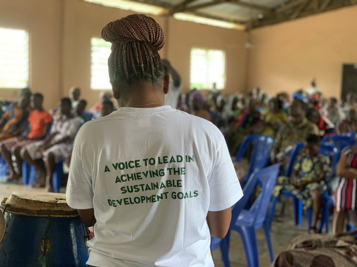 HRNGhana's tweet photo. Our Change Agents (Volunteers) are addressing some myths about Menstruation.

Indeed a voice leading attainment of #SDGs.
#PeriodNotShame #MenstrutionMatters https://t.co/O4orplFl8A