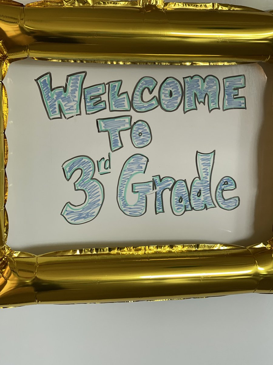 ChludaMrs's tweet photo. The first week was FANTASTIC! https://t.co/iL1QNEjUrq