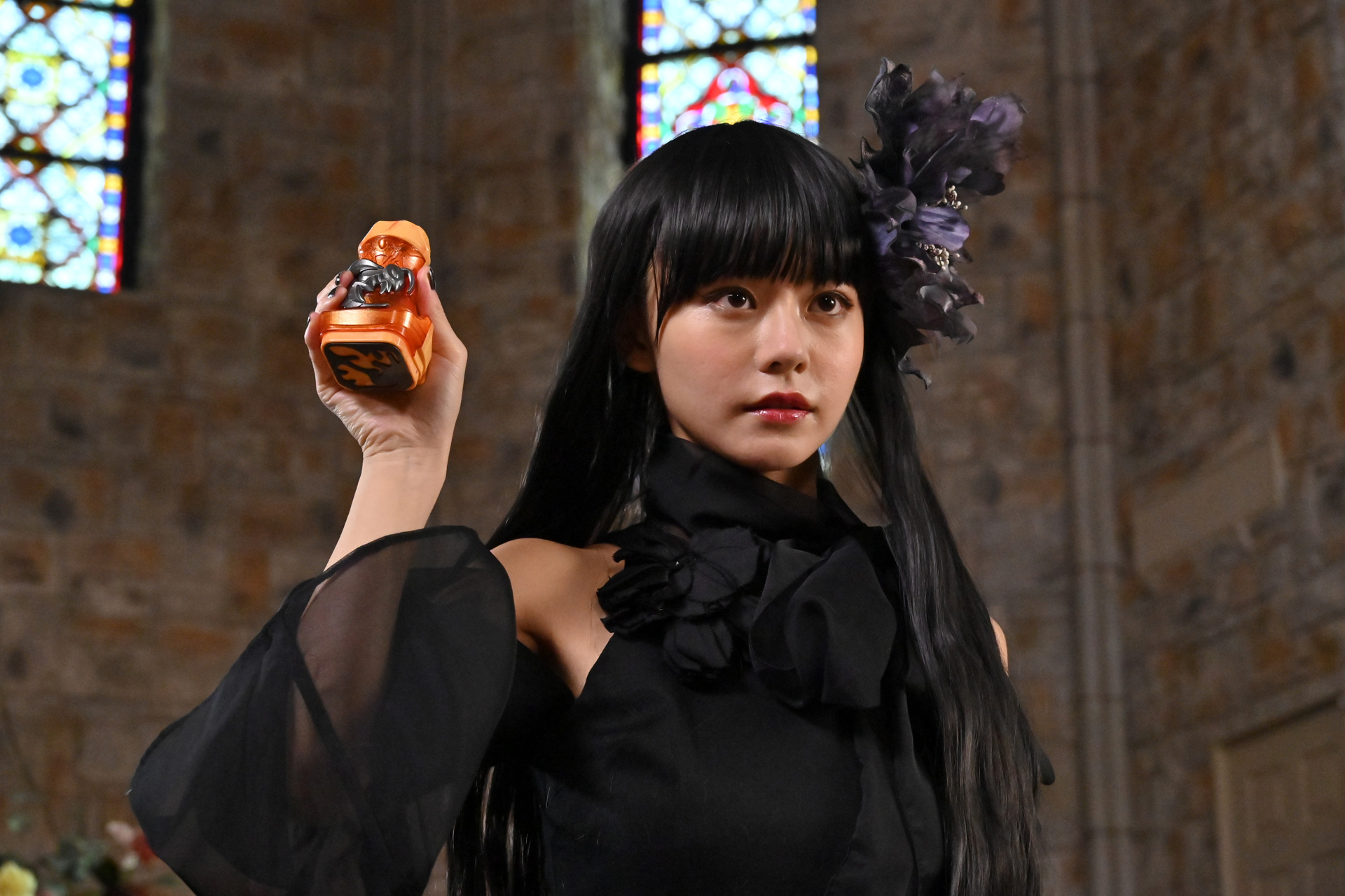 仮面ライダーリバイス アギレラ夏木花 ピアス 仮面ライダーリバイス』夏木花のイヤリング・ピアスが受注開始