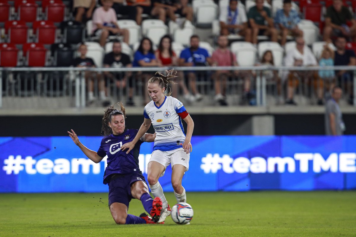 TME_team's tweet photo. #teamTME w walce o @UWCL ⚽️

W meczu z @rscanderlecht się nie udało, ale daliśmy z siebie 💯 procent 🔥 https://t.co/YQj7FYLNTY