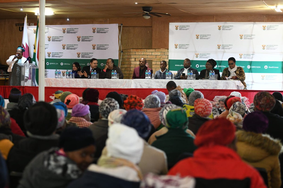 DIRCO_ZA's tweet photo. PHOTOS | Minister Naledi Pandor interact with Khayamandi Community on Gender-Based Violence.
Working together we can end the culture of silence and create safer society for women and children.
Let's stand and take action against Gender-Based Violence!
#EndGBV
#DIRCOPPP https://t.co/uZmYbOdlBQ