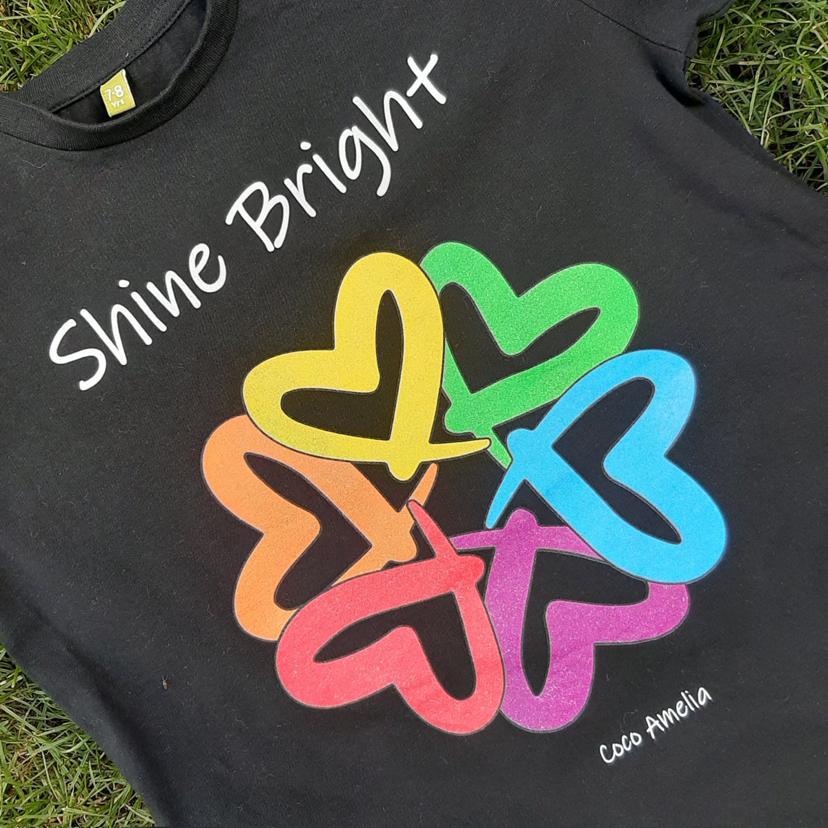 CocoAmeliaUK's tweet photo. Our #childrensclothes are: 

✅ Comfy, made from soft #organiccotton
✅ Ethically sourced
✅ Sustainably designed to be returned for recycling when worn out or outgrown. 

For fun and positive designs across a range of colours, check out https://t.co/emJmQaneUk

#kidsclothes https://t.co/Q2AcMv0OtB