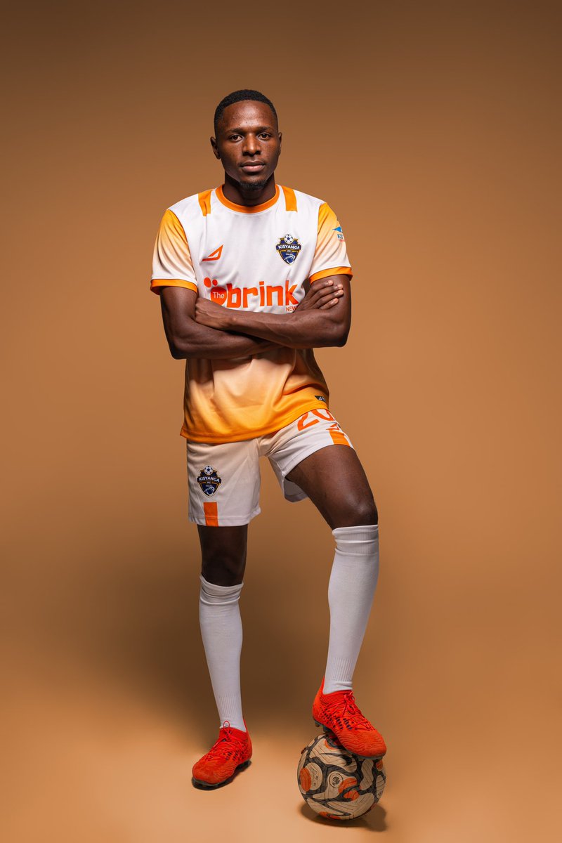 thebrink_news's tweet photo. It’s a great pleasure to partner with @KitungaLeague’s @KitsyangaFC as their new shirt sponsors. 👏🏾 ⚽️

Let’s go! #TheBrinkNews x #KisyangaFC ⚡️🔥 https://t.co/KPHEJZYeT9
