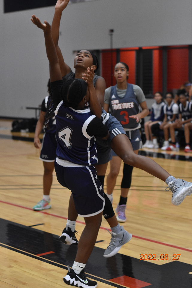 girlzprepreport's tweet photo. Opening Day-10th Grade Divison Standouts #NBC22 https://t.co/7xJ2NEfMiy @sarahibeltran22 @EYGBasketball @RedBaller05 @LexLoaded2024 @HoustonNets @PGHTexas @PGHOklahoma @iplayprimetime https://t.co/hLqadWceUM