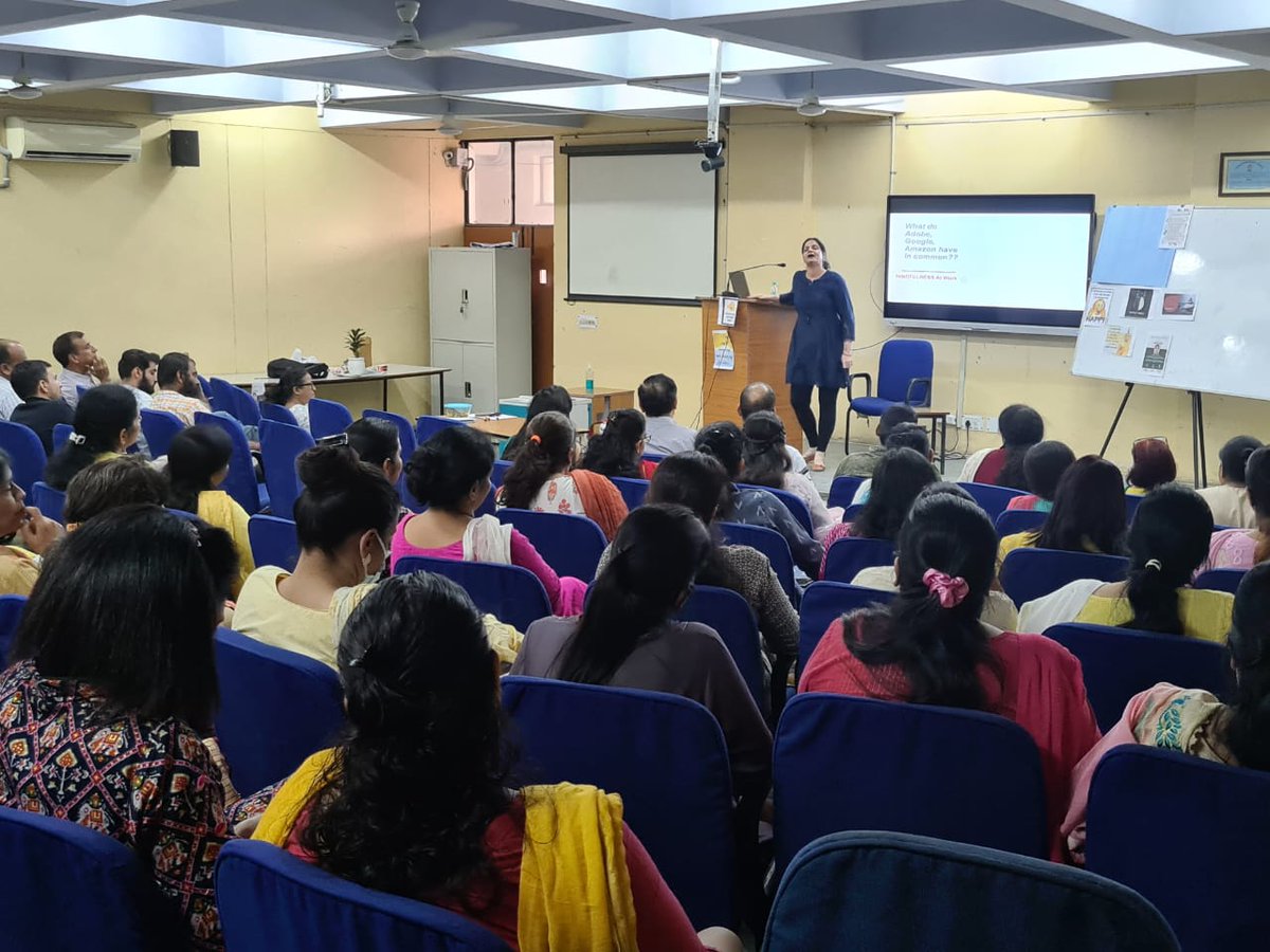 msitnewdelhi's tweet image. What an enriching session it was!!! Kudos IT department MSIT. Thanks Ms. Jippy Chaudhary
#msitnewdelhi #expert_lecture #Gr8_learning